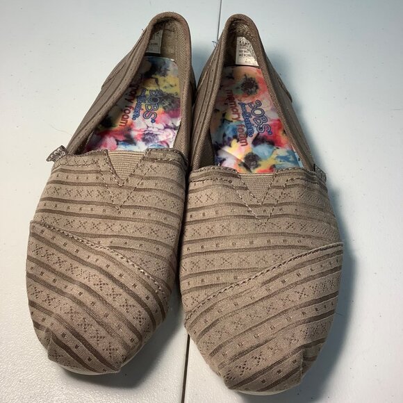 BOBS by Skechers Women’s 34240 Beige Square Toe Slip-On Ballet Flats Size 8.5 - Picture 1 of 8
